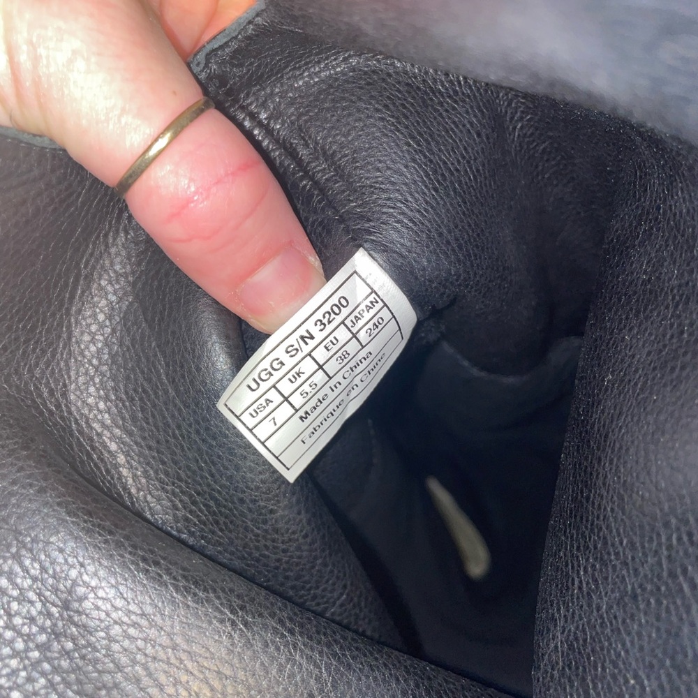 UGG Reveena Over The Knee Black Leather Boots - Picture 10 of 11